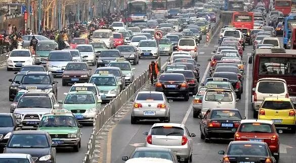 工信领域本周（12月3日-12月9日）要闻回顾 道路机动车辆生产与新能源标准升级发布